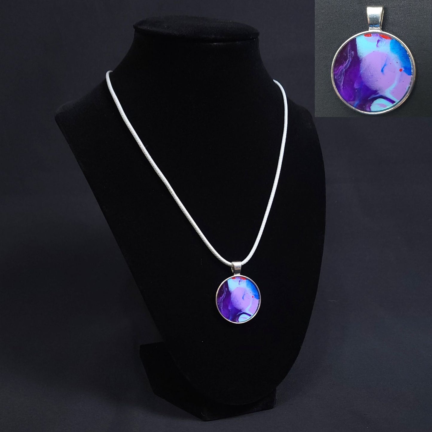 Silver Pendant Necklaces