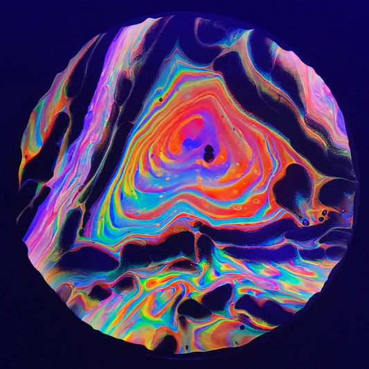 12 in Circle Fluid Painting