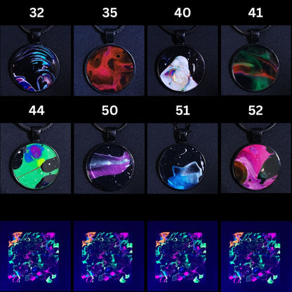 Black Pendant Necklaces